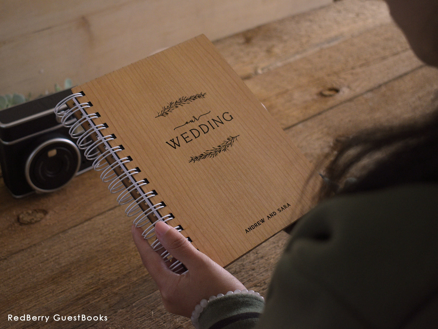 Our Wedding Planner Book / Floral Custom Wedding Planner