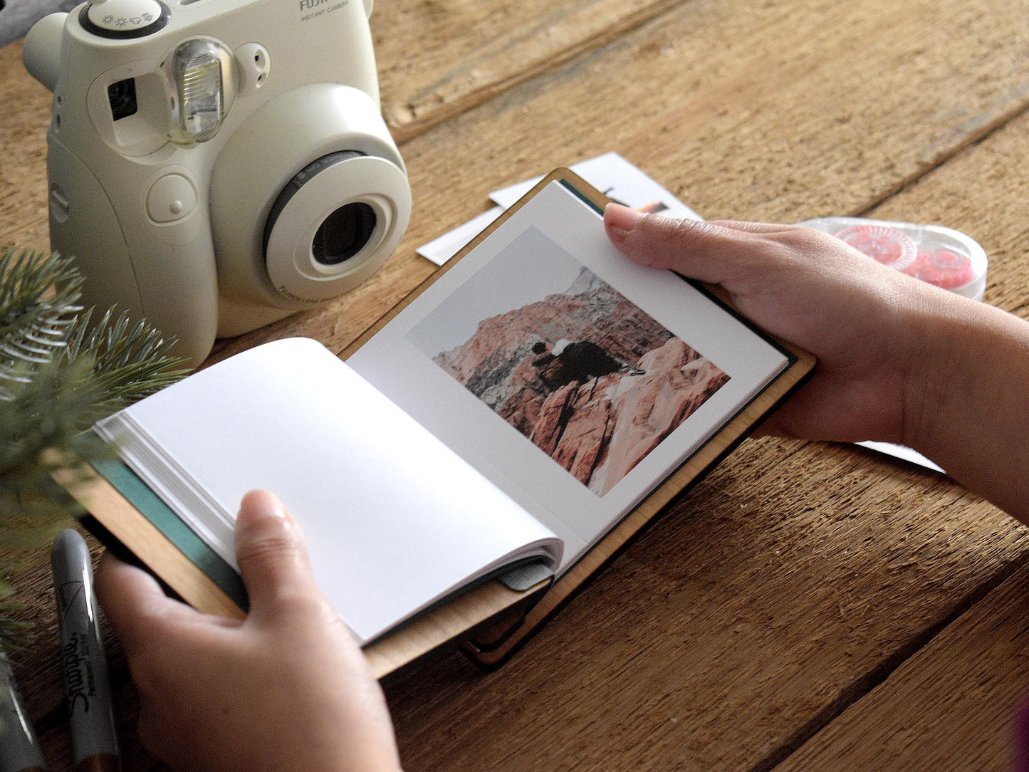 Personalized Mini Keepsake Book - A Heartfelt Valentine's Day Gift