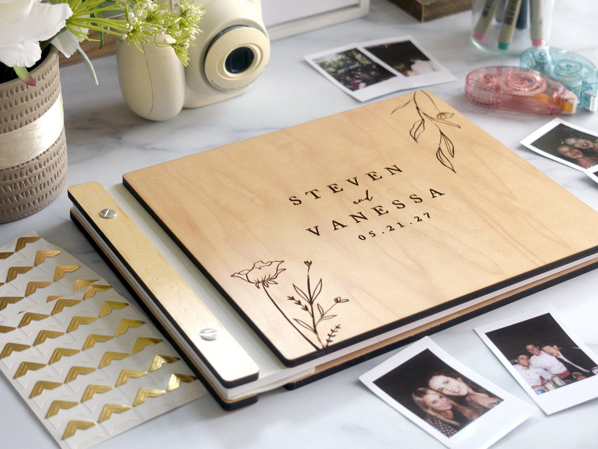 Minimal Floral Wedding Guest Book, Custom Wooden Wedding Album, Polaroid Photo Guestbook, Wedding and Engagement Gift