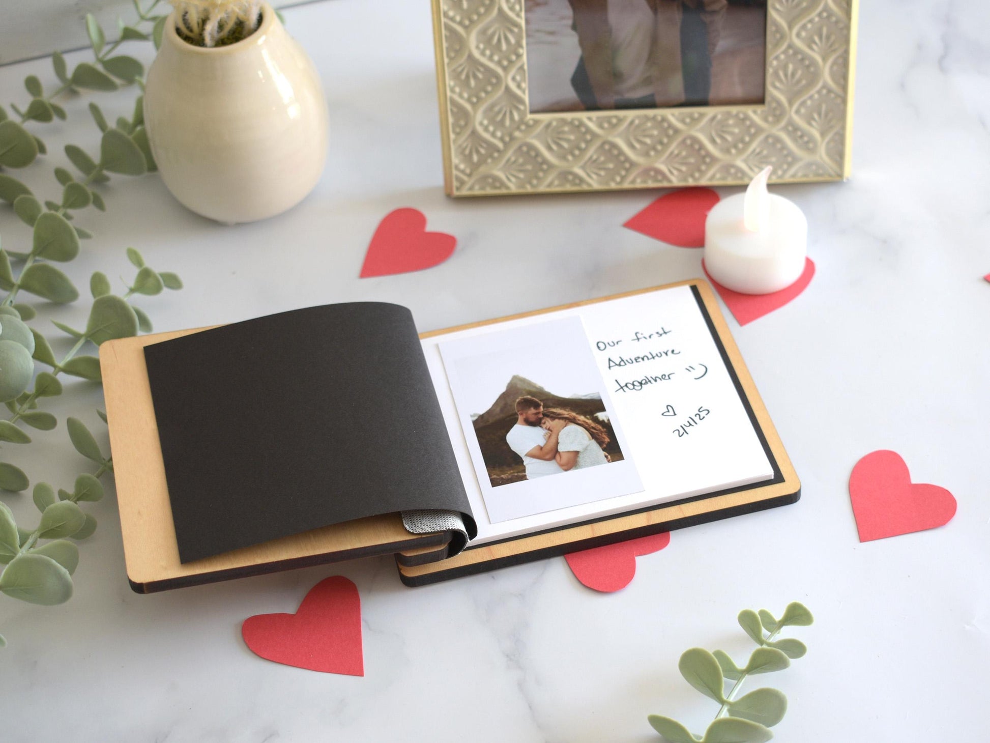 Scrapbook Valentines Gift for him, Personalized Photo Album Anniversary Gift for her, Couples gift, Gifts for Boyfriend, Gift for Husband