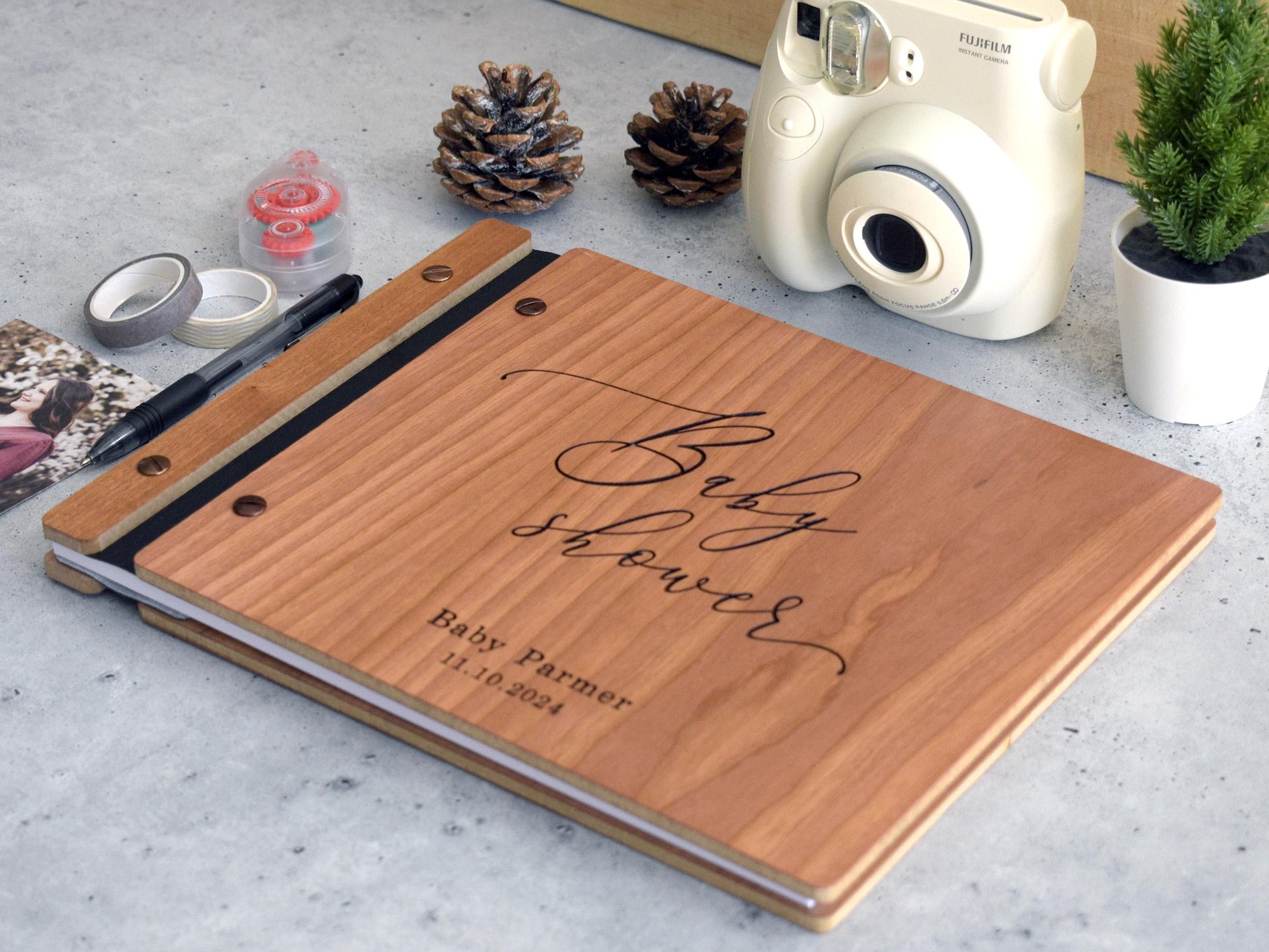 Polaroid Baby Shower Guest Book, Baby Shower Gift, Baby Shower Book, Baby Shower Photo Album, Baby Shower Guest Book Alternative