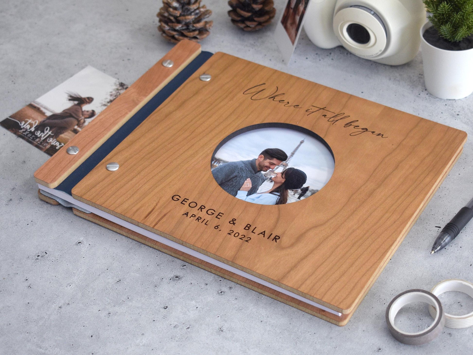 Personalized Anniversary Gifts for him, Gifts for her, One Year Anniversary Gift for Boyfriend, Couple Gifts, Anniversary Scrapbook Album